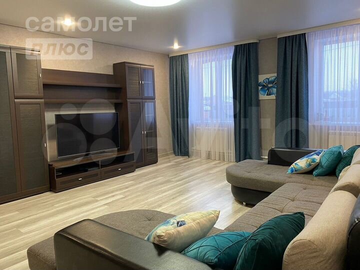 Дом 169,4 м² на участке 10,4 сот.