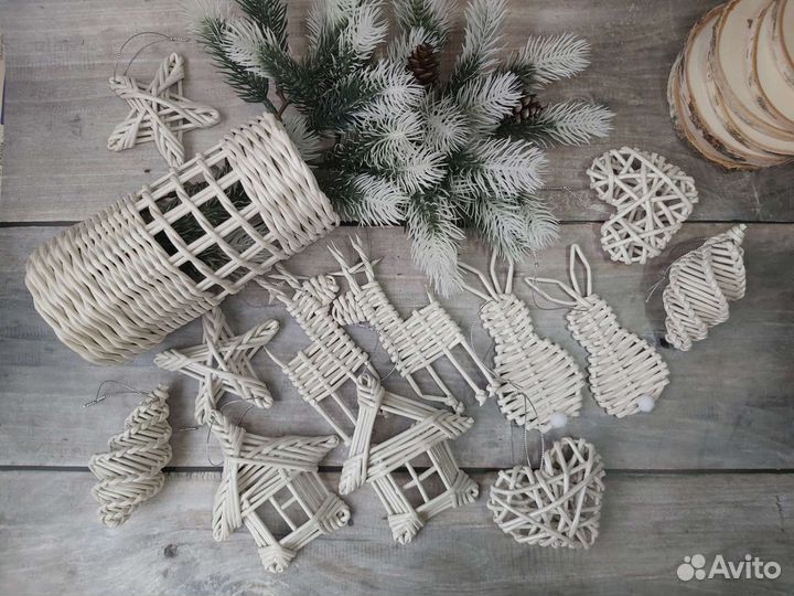 Плетеные новогодние игрушки на ёлку