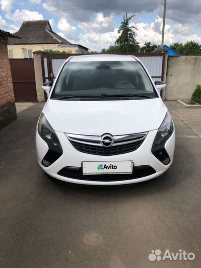 Opel Zafira 1.8 МТ, 2012, 335 000 км