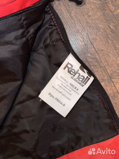 Сноубордическая куртка женская Rehall