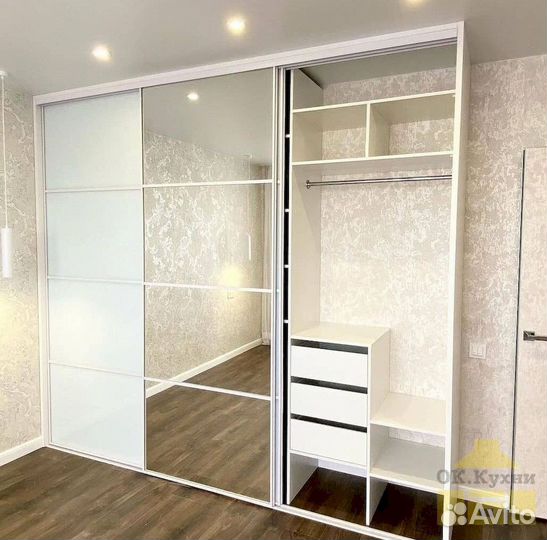 Шкаф 4 х створчатый