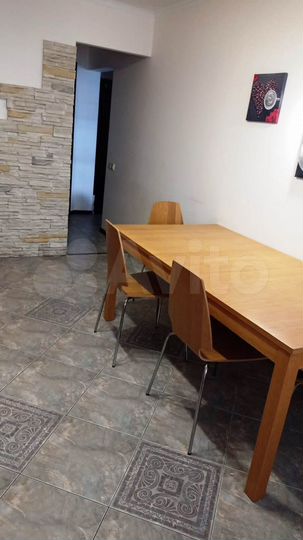 2-к. квартира, 76 м², 15/17 эт.