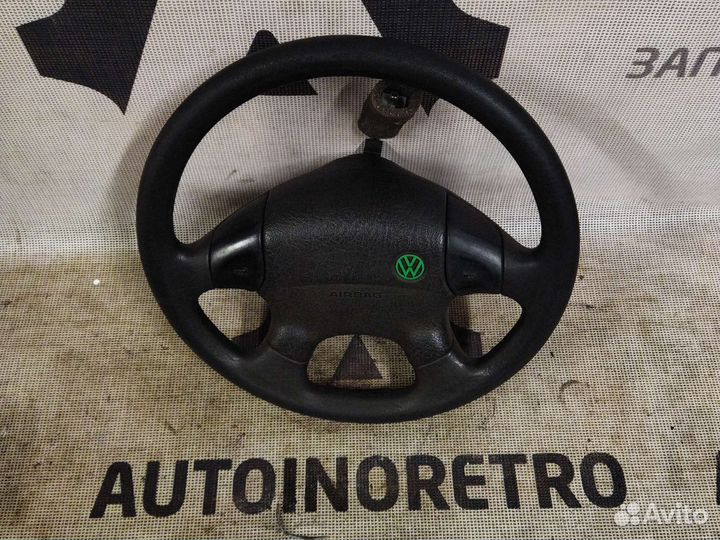 Руль volkswagen Golf 3