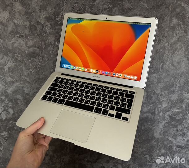 Бизнес-ноутбук Apple MacBook Air 13 Core i5 128гб