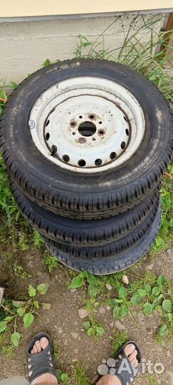 Bullong Tyre Mont Blanc 13.00/8 R13C