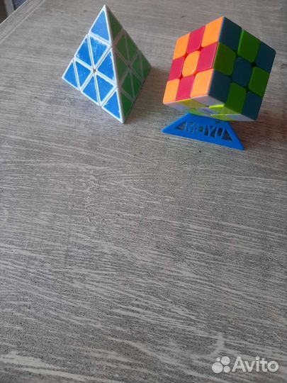 Кубик рубика 3х3 и пирамидка