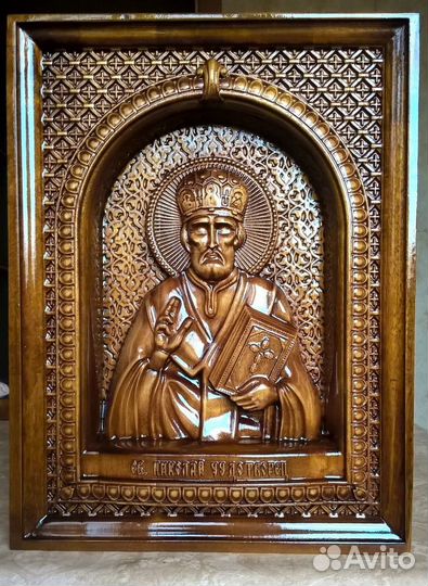 Икона из дерева