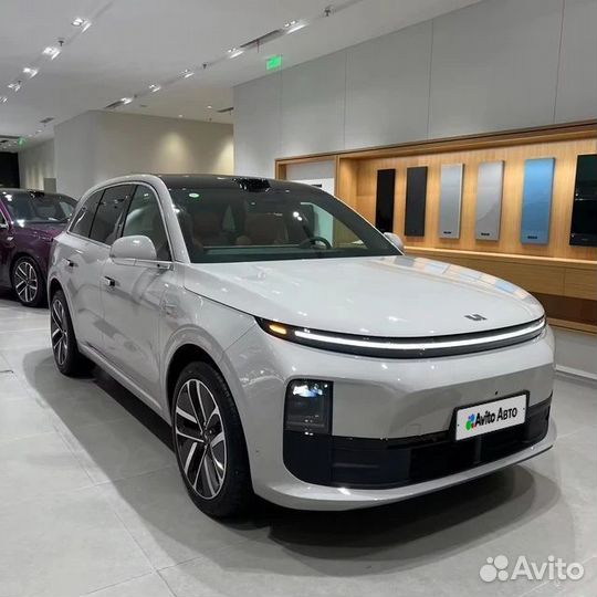 LiXiang L6 1.5 AT, 2025, 10 км