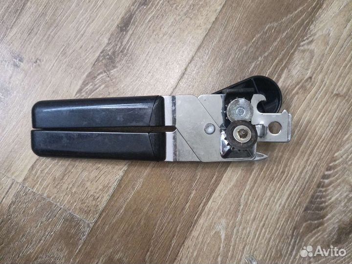 Консервный нож открывалка открывашка для банок