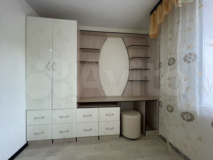2-к. квартира, 58 м², 1/9 эт.