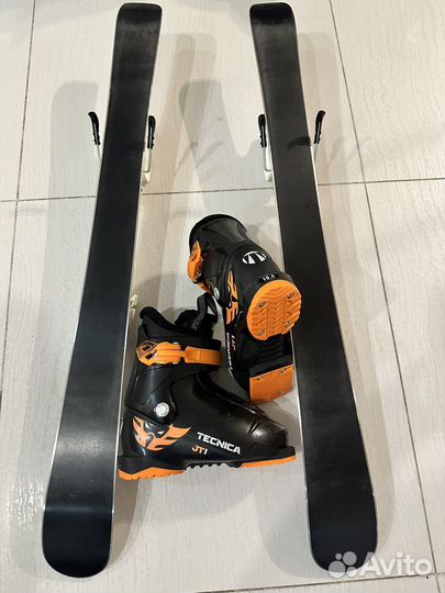 Горные лыжи (комплект лыжи 90см+ ботинки 19)