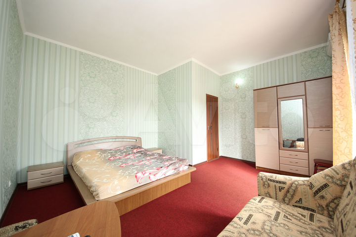 Комната 25 м², 1/3 эт.