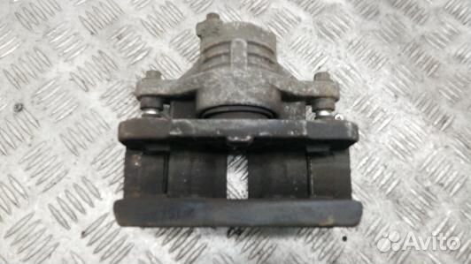 Суппорт тормозной задний правый cadillac CTS 1 (UK