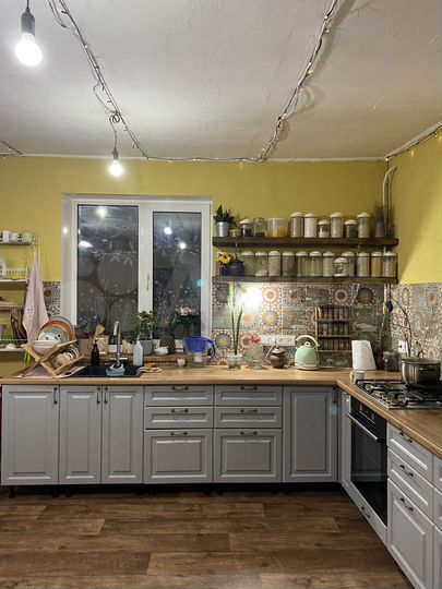 Дом 178 м² на участке 6 сот.