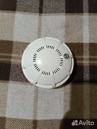 Автономный датчик дыма ИП 212 - 50 М2