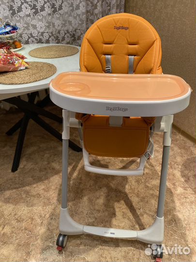 Стул для кормления peg perego