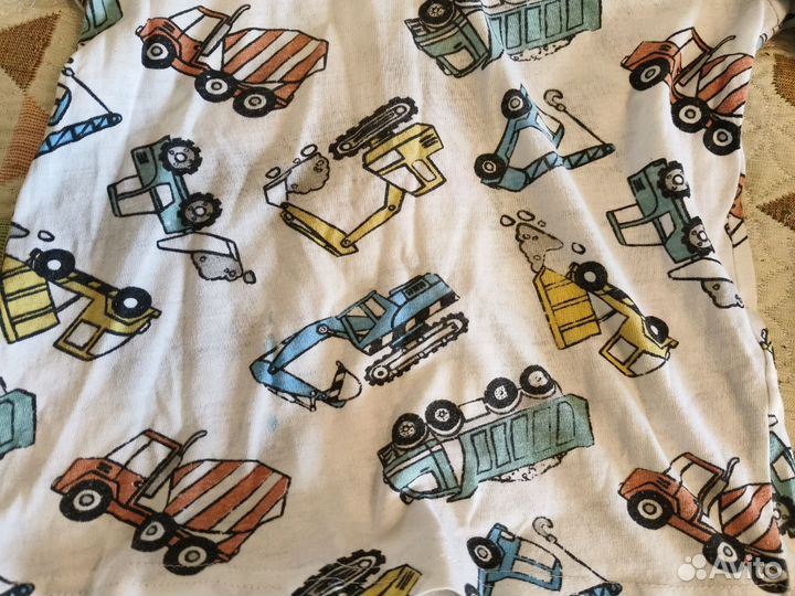 Набор футболок на 104