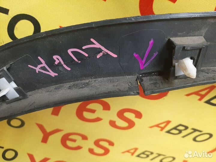 Накладка на крыло передняя правая Ford Kuga WF0JTM