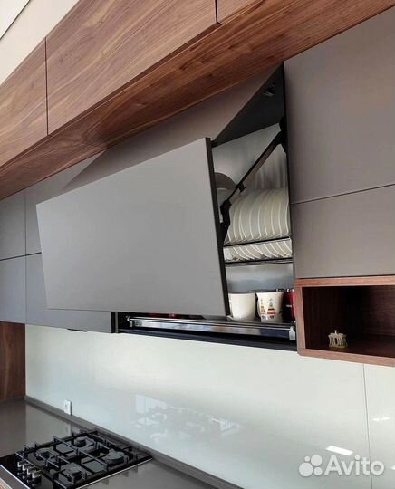 Современная кухня под ключ