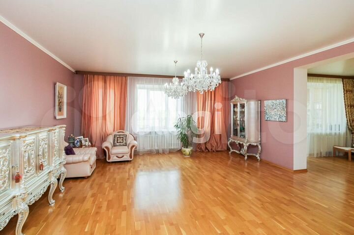 3-к. квартира, 145,4 м², 6/9 эт.