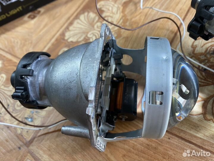 Би ксеноновые линзы