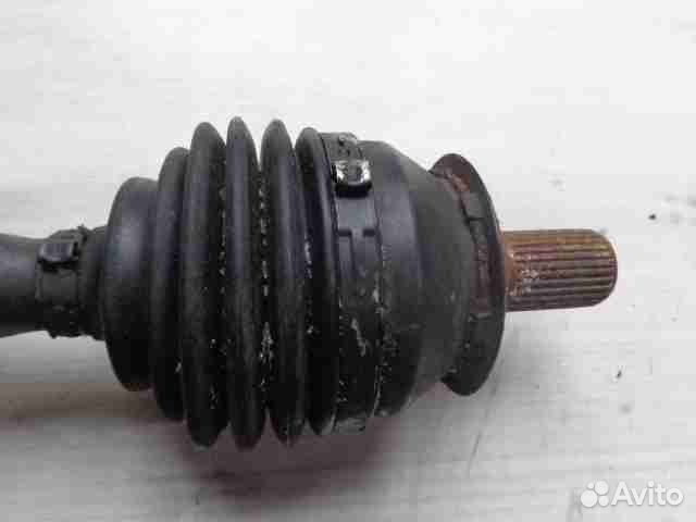 Полуось передняя левая Mercedes-Benz CLA-Class