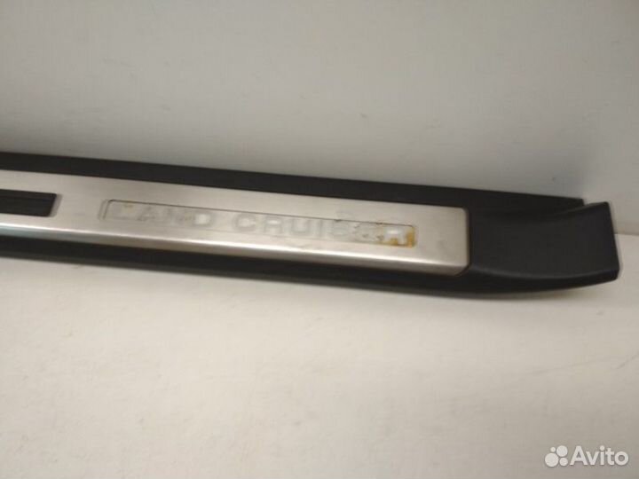 Накладка порога внутренняя передняя левая Toyota