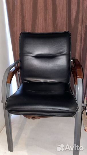 Продам 5 шт стульев Самба