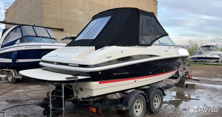 Bayliner 702