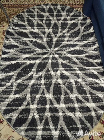 Ковер овальный