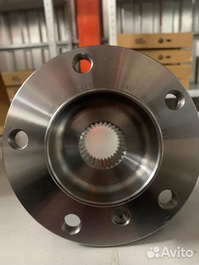 Ступица передняя BMW Е70,Е71,F15,F16