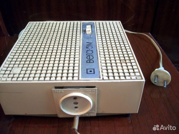 Стабилизатор напряжения «Вега-5М»