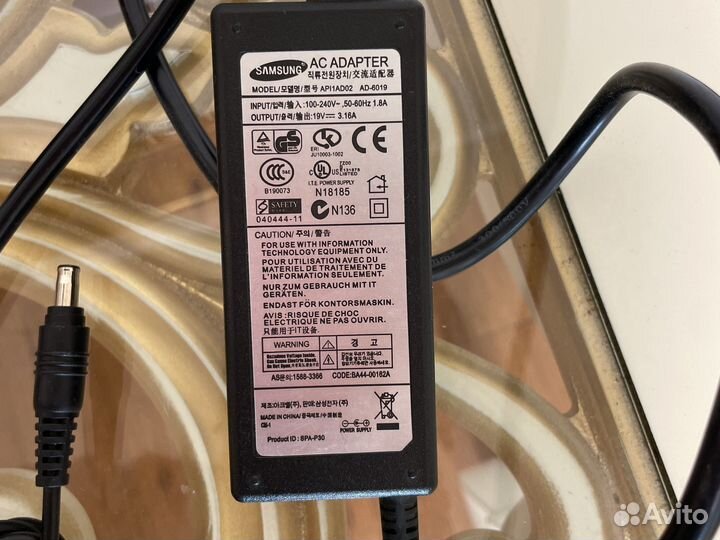 Зарядное устройство для ноутбука samsung