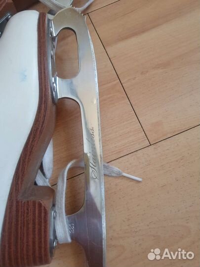 Коньки фигурные