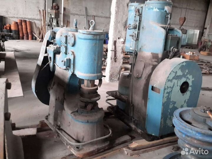 Ковочный молот