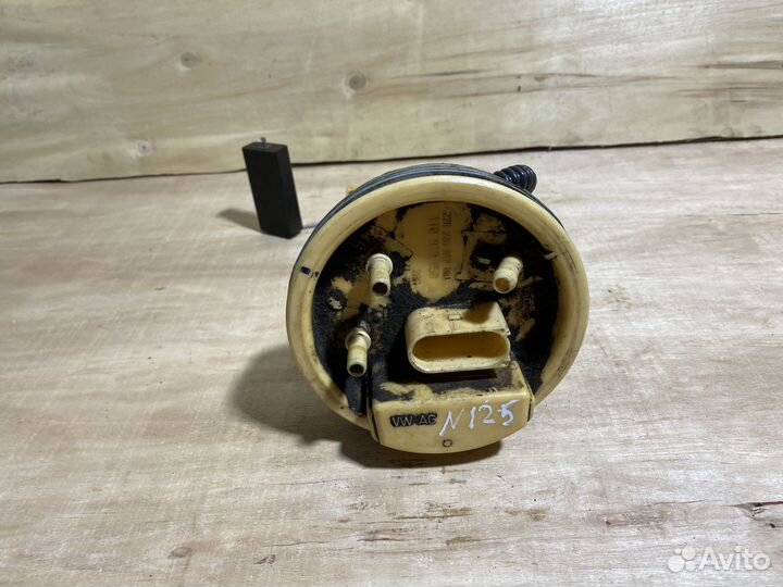 Датчик уровня топлива Volkswagen Touran 1 Арт N125