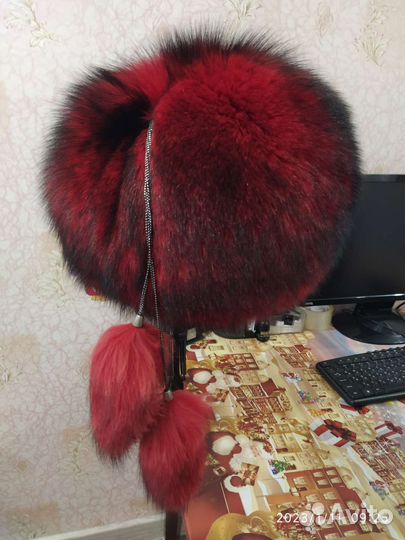 Шапки из натурального меха женские