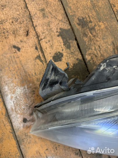 Opel astra j фара