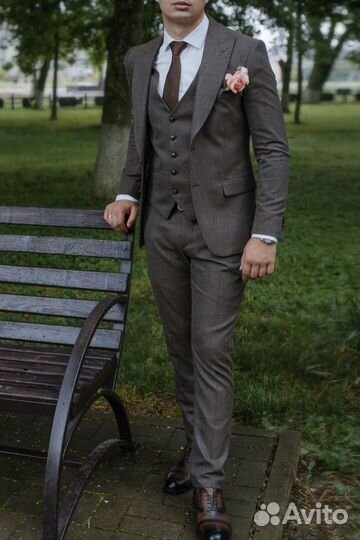 Костюм мужской (тройка) 50р