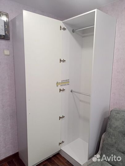 Шкаф угловой