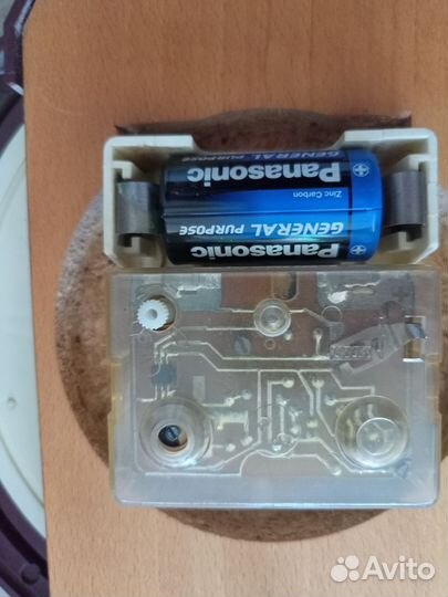 Часы настенные