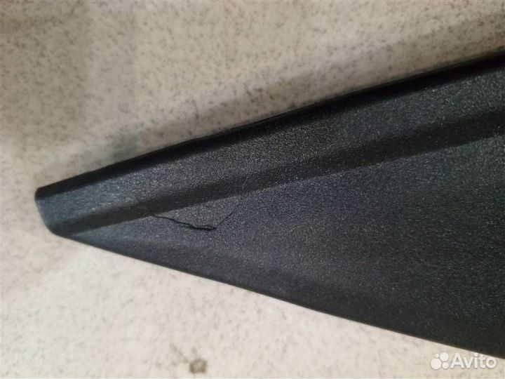 Уголок двери задней левой наружный Chevrolet Lace