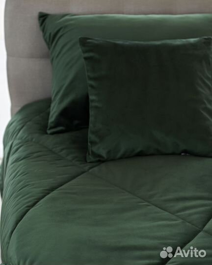 Покрывало Беллиссимо темно-зеленый новое плед