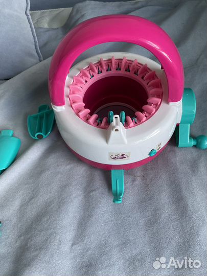 Набор для маникюра и аксессуаров для волос