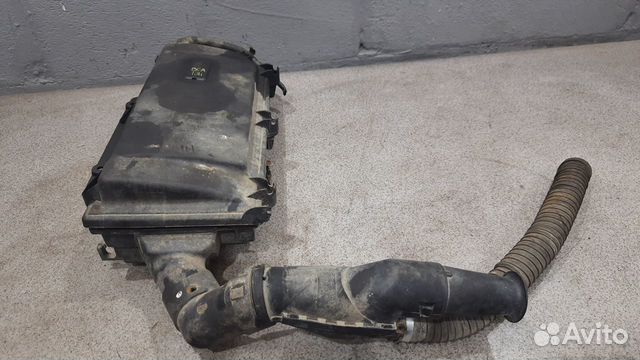 Корпус воздушного фильтра 1,4 AKQ Golf 4