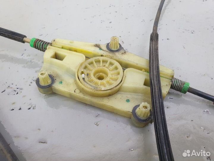 Стеклоподъемник передний правый Audi Q7 4LB 4.2