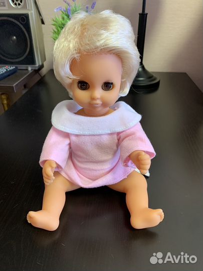 Винтажная кукла