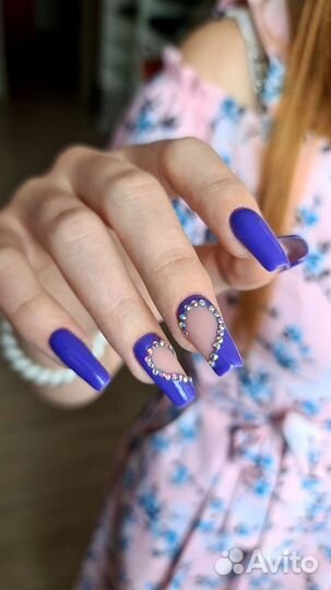 Маникюр, наращивание ногтей, педикюр