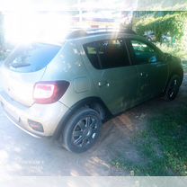 Renault Sandero Stepway 1.6 MT, 2015, 106 000 км, с пробегом, цена 950 000 руб.