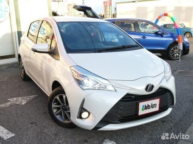 Toyota Vitz 1.0 CVT, 2020, 14 200 км